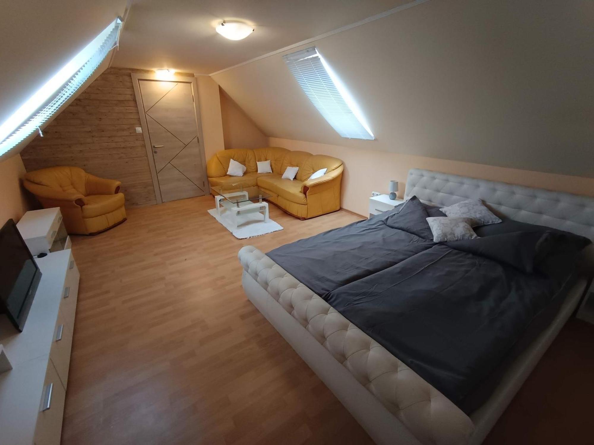 Nikolux Apartman Hajdúszoboszló Eksteriør bilde